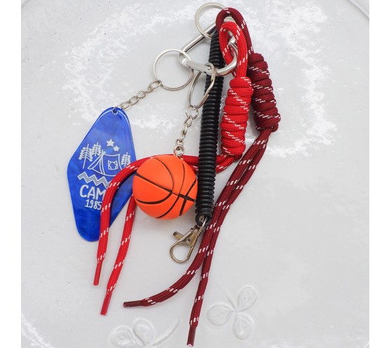 BIJOU DE SAC - BASKET - ROUGE